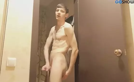 Crossdresser Pleasures Herself with Dildo